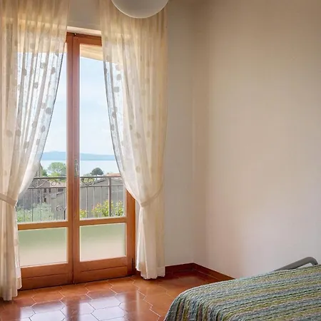 Luisa - Vista Apartamento Passignano sul Trasimeno